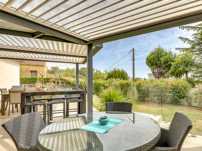 Differentiate between water leaks and perfect waterproofing for a bioclimatic pergola