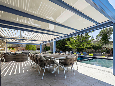 Cleaning the structure of your bioclimatic pergola